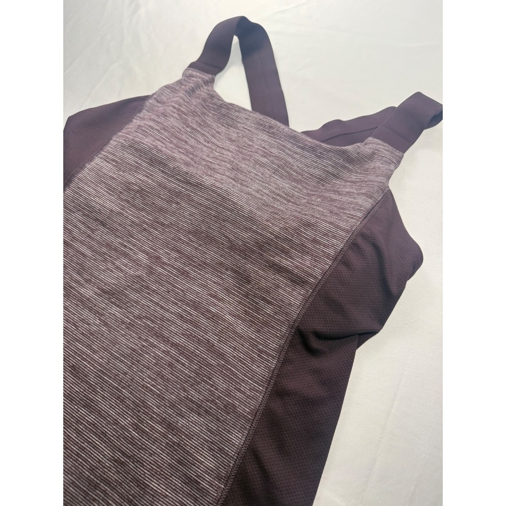 Champion Duo Dry Medium Purple Cross Back Shelf Bra Athletic Tank